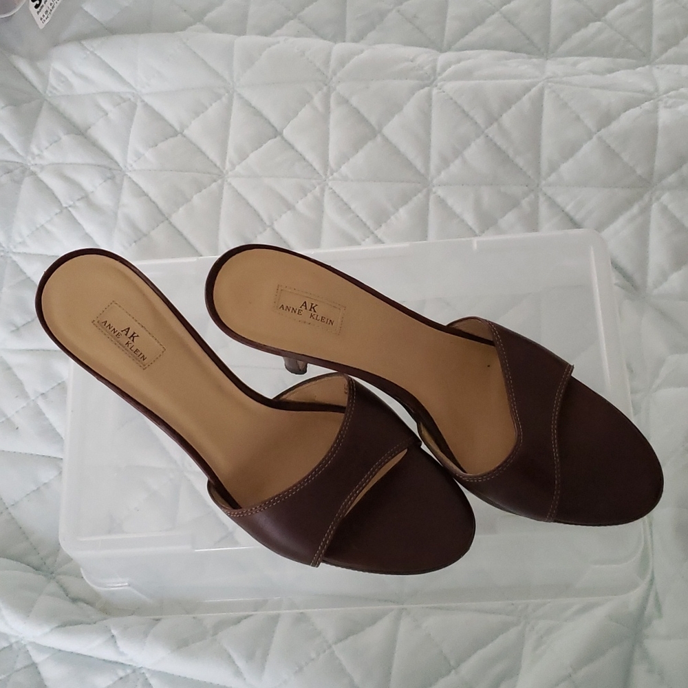 Anne Klein Staples Heels